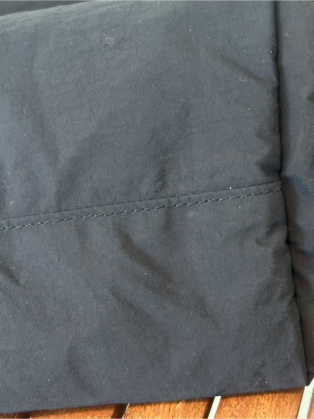 Uniqlo Drawstring Bag in Black - Picture 12 of 14